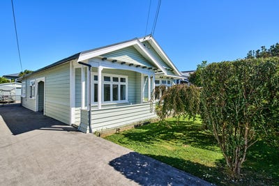 /international/nz/central-terrace-alicetown-wellington-380066091105/