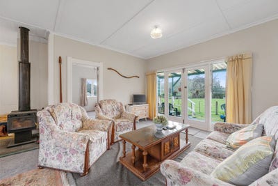/international/nz/2-tawata-road-taumarunui-ruapehu-380066111868/