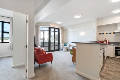 /international/nz/16-kent-terrace-mount-victoria-wellington-380066122431/