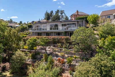 /international/nz/26-pine-hill-rise-fairhall-marlborough-380066113040/