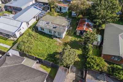 /international/nz/91-akatarawa-road-birchville-upper-hutt-city-380066097429/