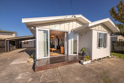 /international/nz/14-coates-street-westport-buller-380066124648/