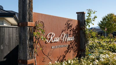 /international/nz/5-granville-close-rose-manor-springlands-marlborough-380066119187/
