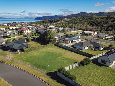 /international/nz/68-montgomery-crescent-kinloch-taupo-380066177537/