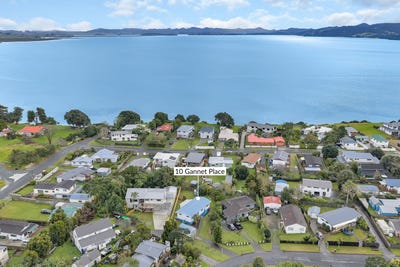 /international/nz/10-gannet-place-one-tree-point-whangarei-380066168829/