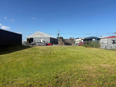 /international/nz/23-riverbank-road-otaki-kapiti-coast-380066148420/