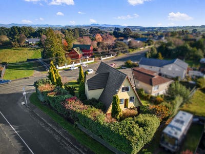 /international/nz/91-reservoir-road-oamaru-waitaki-380066105792/