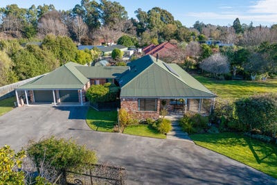 /international/nz/2-terrace-road-leithfield-hurunui-380066180610/