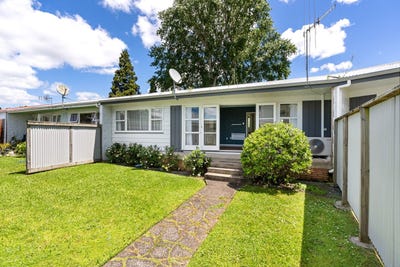 /international/nz/matipo-place-woodhill-whangarei-380066115304/