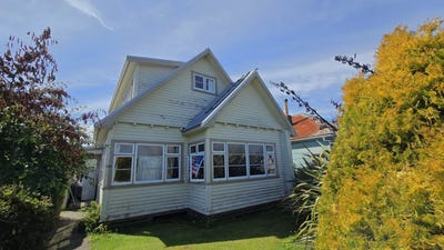 /international/nz/162-gibson-quay-hokitika-west-coast-380066120536/