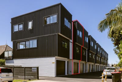 /international/nz/33-miro-street-mount-maunganui-tauranga-380066103329/