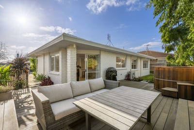 /international/nz/mount-maunganui-tauranga-380066169664/