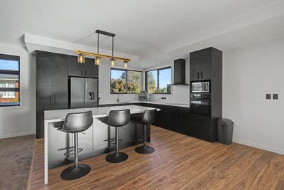 /international/nz/101-robertson-street-gore-southland-380066180392/