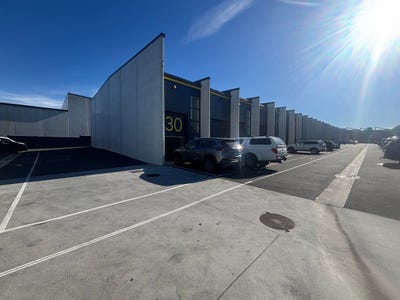 /international/nz/westgate-waitakere-city-380066147978/