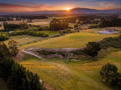 /international/nz/108-loburn-terrace-road-loburn-waimakariri-380066100705/