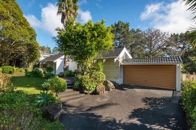 /international/nz/9-saddleback-rise-murrays-bay-north-shore-city-380066113646/