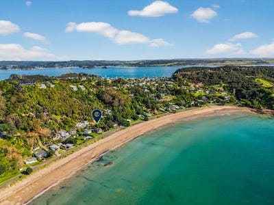 /international/nz/115-long-beach-road-russell-far-north-380066169087/