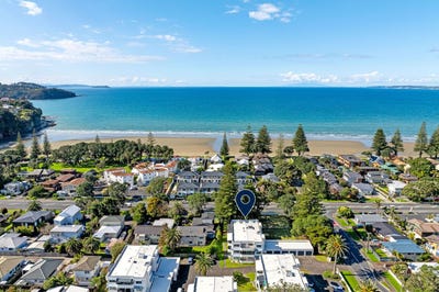 /international/nz/orewa-rodney-380066103825/