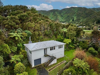 /international/nz/27-pencarrow-crescent-wainuiomata-lower-hutt-city-380066117917/