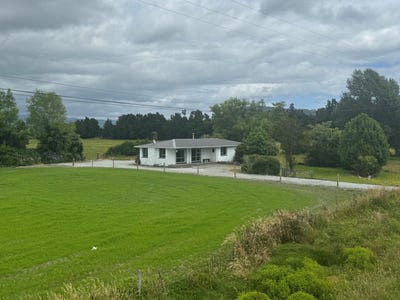 /international/nz/102-whale-road-whataroa-westland-380066086798/