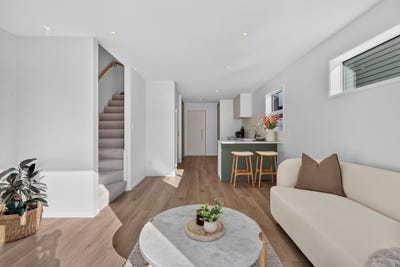 /international/nz/46-cuba-street-petone-lower-hutt-city-380066093451/