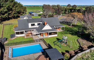 /international/nz/1306-normanby-road-manaia-south-taranaki-380066178305/