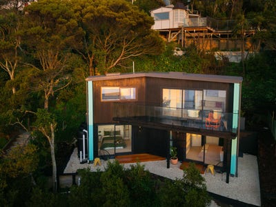 /international/nz/houghton-bay-wellington-city-380066124284/