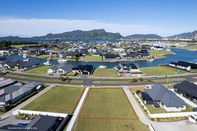 /international/nz/36-maturiki-drive-one-tree-point-whangarei-380066080473/