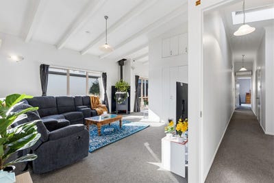 /international/nz/69-baker-street-new-brighton-christchurch-city-380066112382/