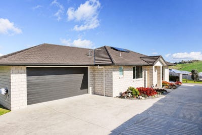 /international/nz/157-ballintoy-park-drive-welcome-bay-tauranga-380066177704/