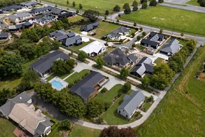/international/nz/clevedon-manukau-city-380066179635/