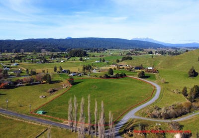 /international/nz/riley-place-owhango-central-north-island-380066115884/