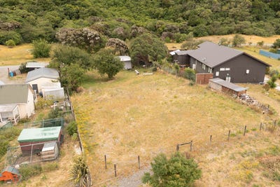 /international/nz/12-titoki-street-rarangi-marlborough-380066105318/