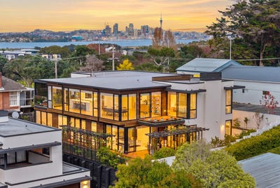 /international/nz/37-lake-pupuke-drive-takapuna-north-shore-city-380066115301/