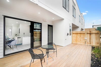 /international/nz/conifer-grove-papakura-380066086545/