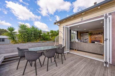 /international/nz/oliphant-road-raureka-hastings-380066100482/