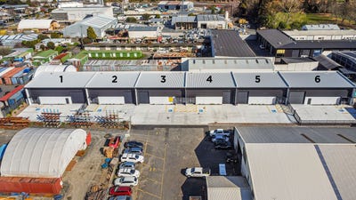 /international/nz/te-rapa-hamilton-city-380066148028/