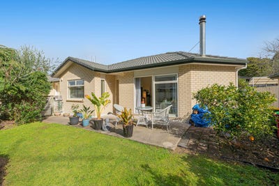 /international/nz/19-annalise-place-orewa-rodney-380066177559/