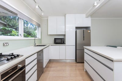 /international/nz/herne-bay-auckland-city-380066092906/