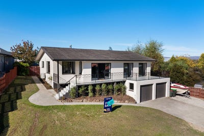 /international/nz/newcastle-street-clyde-central-otago-380066121850/