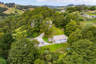 /international/nz/43b-hook-road-paparoa-kaipara-380066098695/