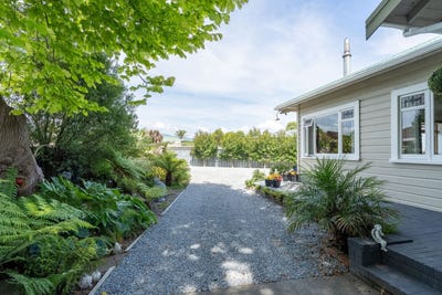 /international/nz/63-waerenga-road-otaki-kapiti-coast-380066114750/