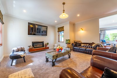 /international/nz/93-poplar-street-gleniti-timaru-380066119686/
