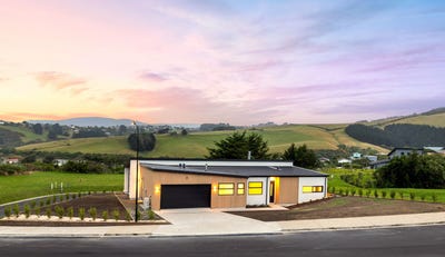 /international/nz/11-ocean-heights-drive-ocean-grove-dunedin-city-380066122794/