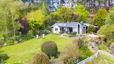 /international/nz/128-mangatarata-road-waipukurau-and-surrounds-central-hawkes-bay-380066167486/