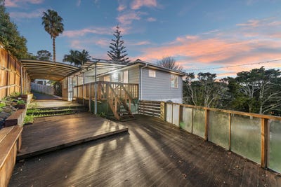 /international/nz/28-hobby-avenue-birkdale-north-shore-city-380066101111/