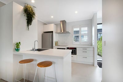 /international/nz/23-vincent-mcgrath-crescent-swanson-waitakere-city-380066095715/