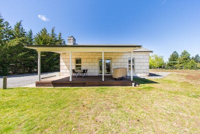 /international/nz/32-north-west-arch-twizel-mackenzie-380066098522/