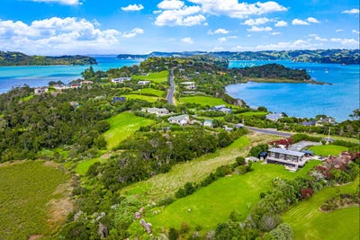 /international/nz/252-ridge-road-mahurangi-east-rodney-380066110385/