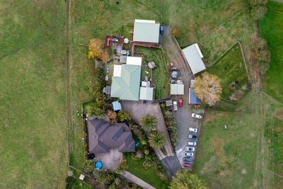 /international/nz/71-aubrey-road-stillwater-west-coast-380066119897/